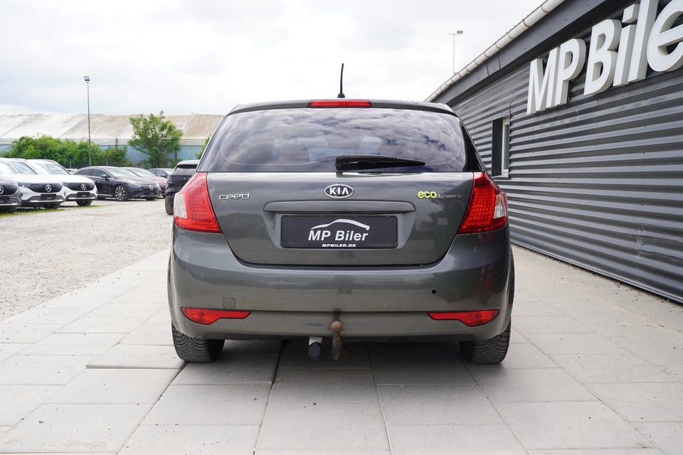 Kia Ceed 1,6 CVVT Active 5d