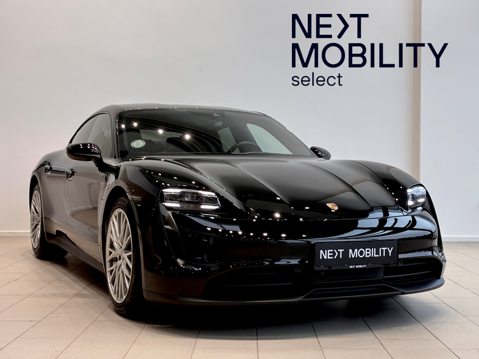 Porsche Taycan 4d