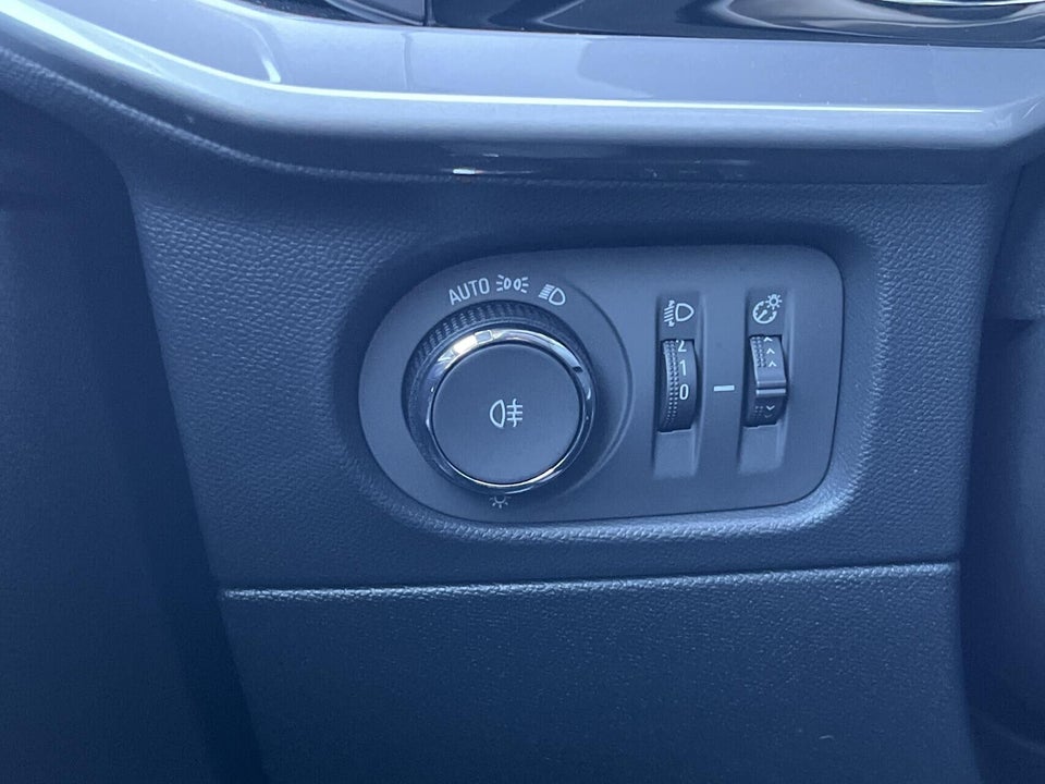 Opel Mokka-e 50 Elegance 5d