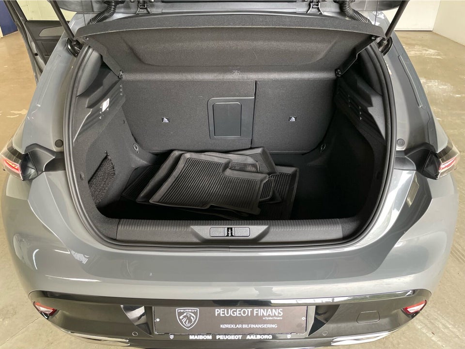 Peugeot 308 1,5 BlueHDi 130 Allure Pack EAT8 5d