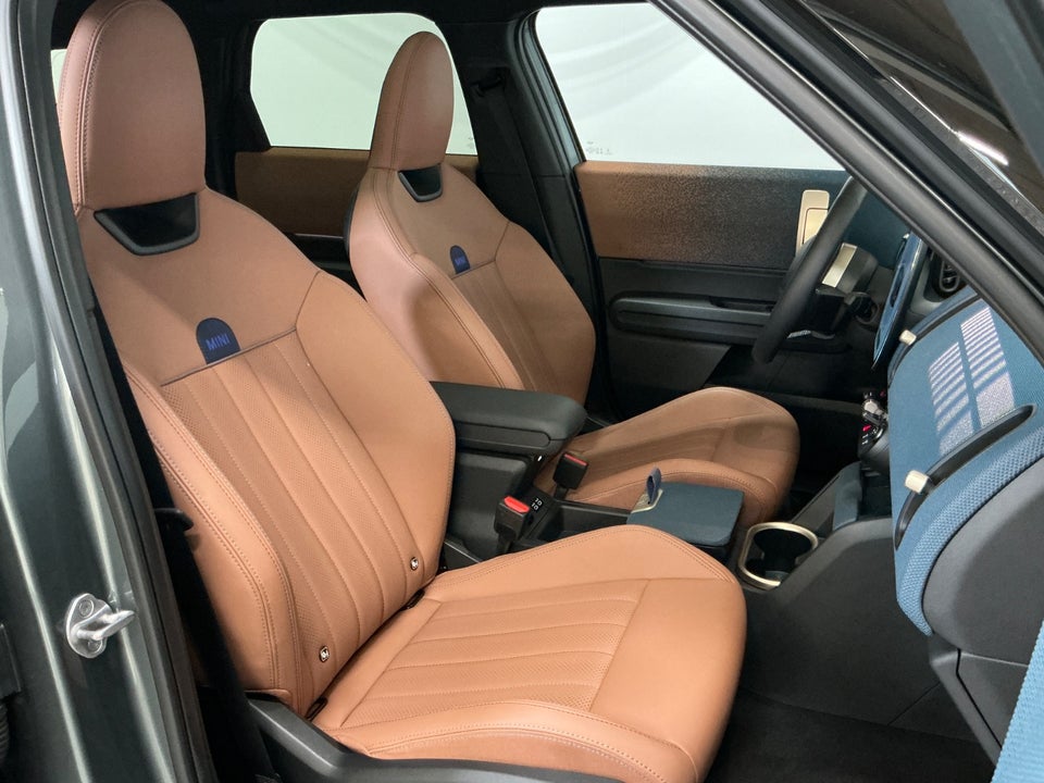 MINI Countryman SE Favoured Trim XL ALL4 5d