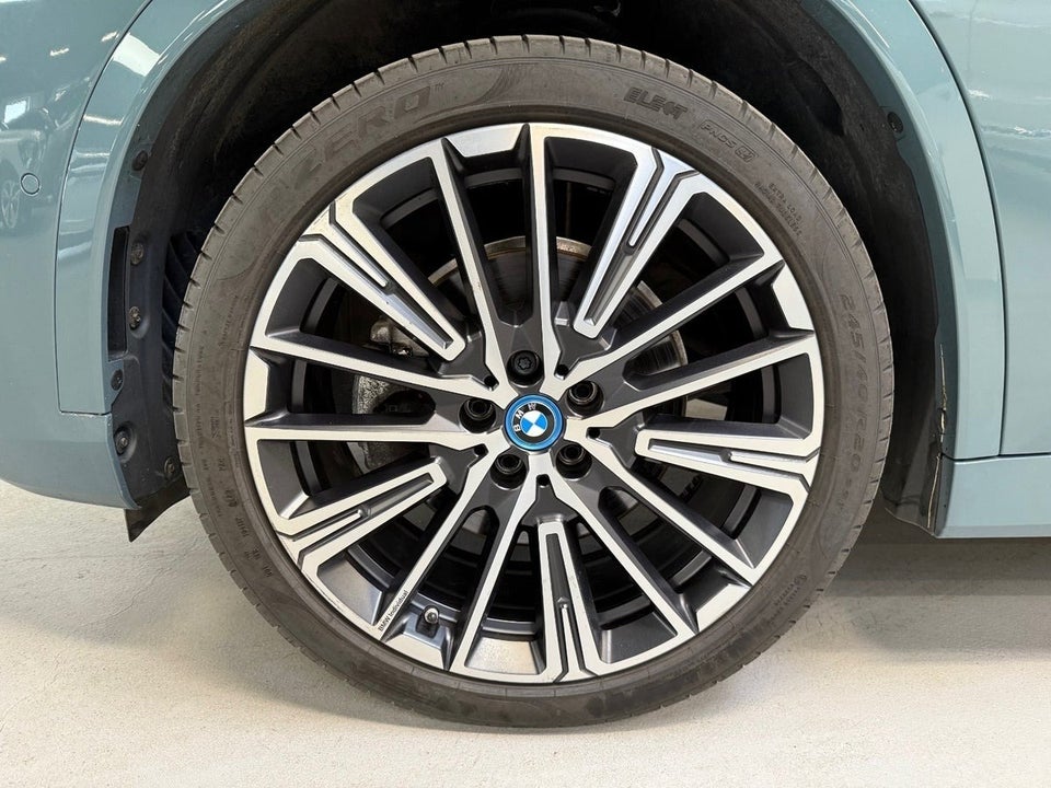 BMW iX1 xDrive30 Fully Charged M-Sport 5d