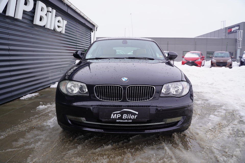 BMW 118i 2,0 aut. 3d