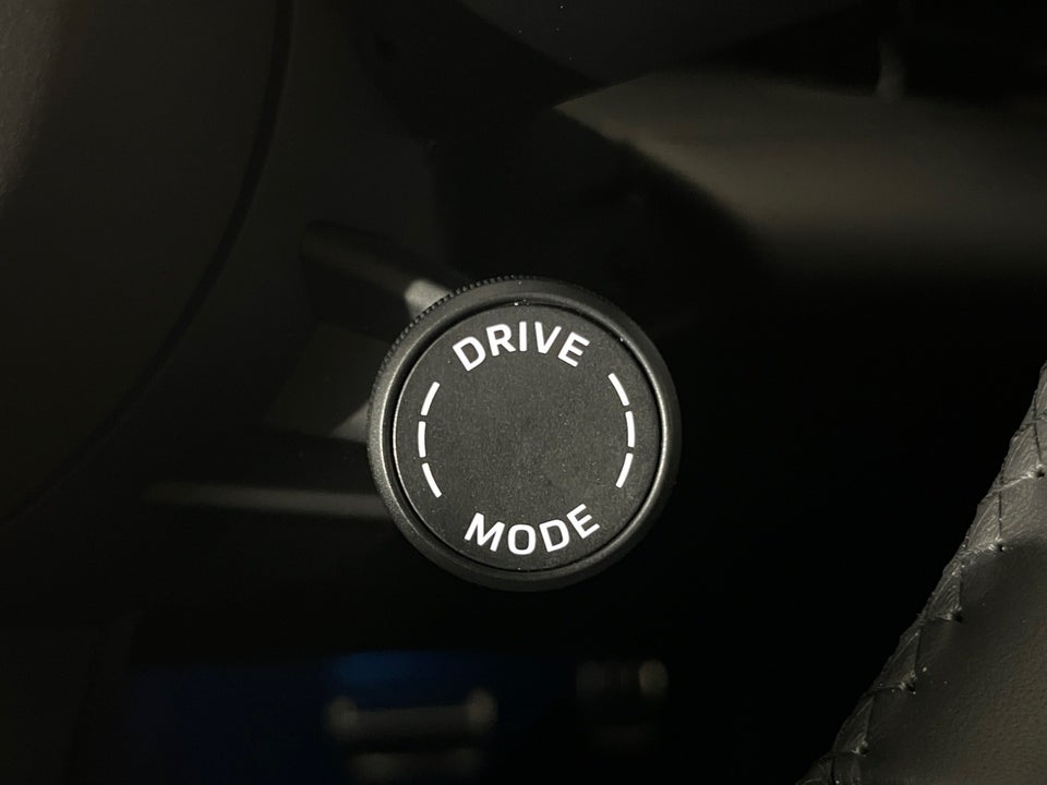Porsche Macan Turbo 5d