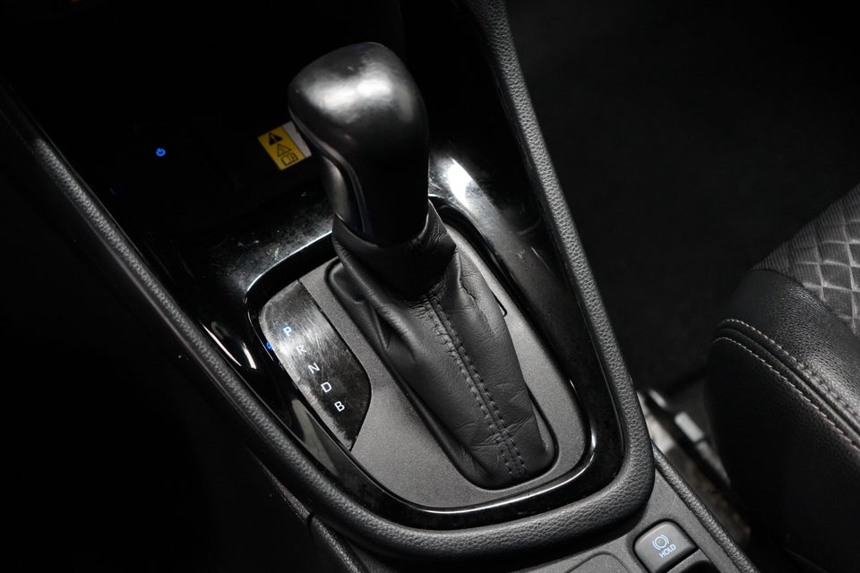 Toyota Yaris 1,5 Hybrid H3 Style e-CVT 5d