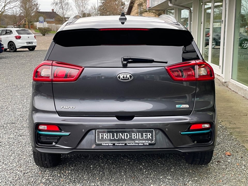 Kia e-Niro 64 Advance 5d