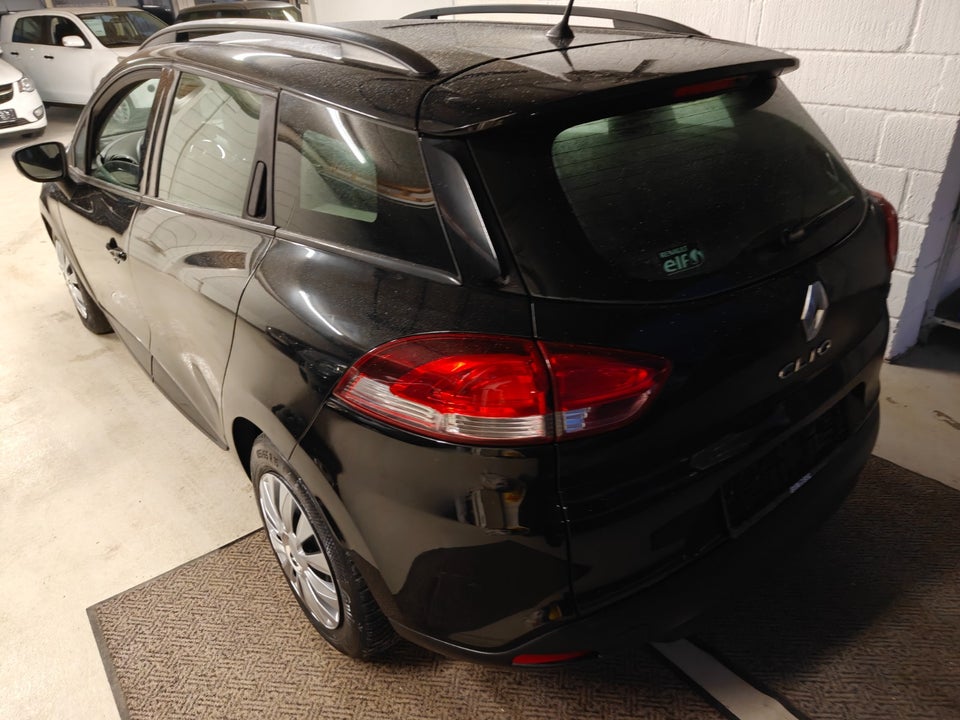 Renault Clio IV 1,5 dCi 90 Expression Sport Tourer 5d