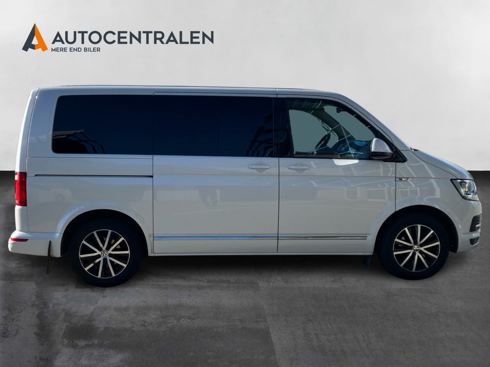 VW Multivan 2,0 TDi 150 Highline DSG kort