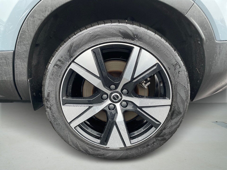 Volvo XC40 P8 ReCharge Twin R-Design 5d