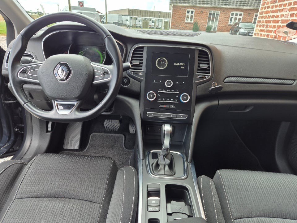 Renault Megane IV 1,5 dCi 110 Zen Sport Tourer EDC 5d