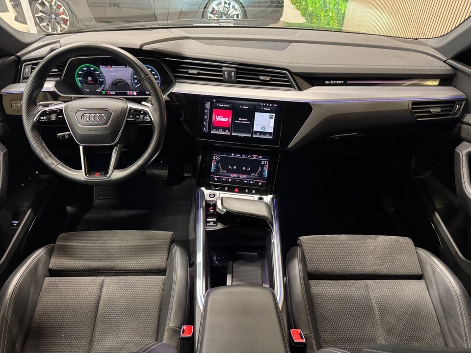 Audi e-tron 55 S-line Sportback quattro 5d