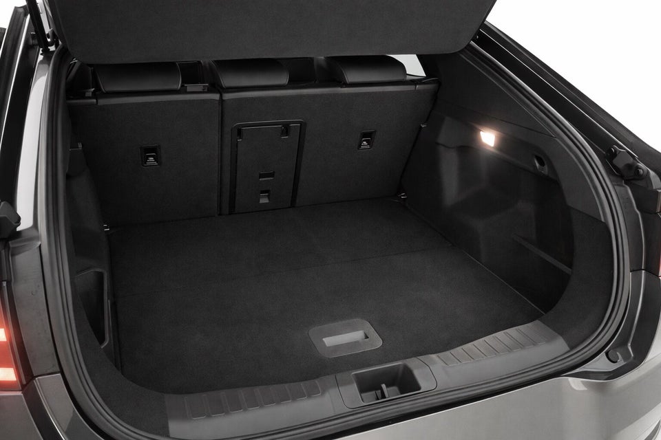 Ford Capri 79 Premium Extended Range AWD 5d