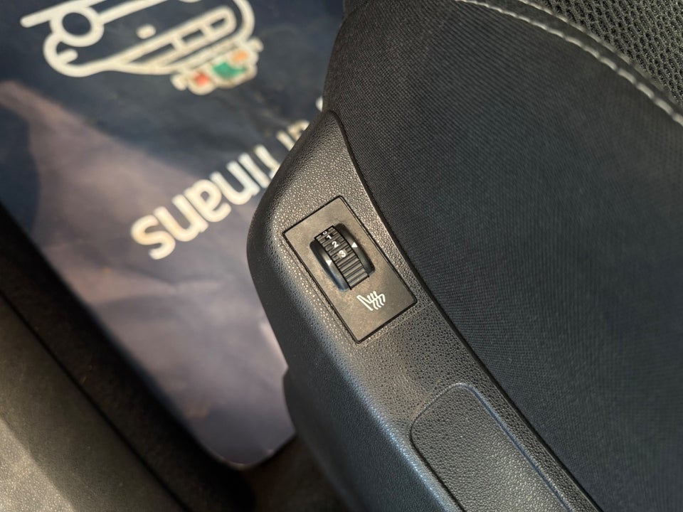 Citroën C4 1,6 BlueHDi 100 Challenge 5d