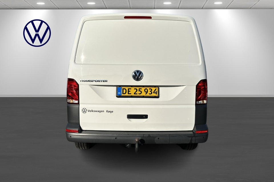 VW Transporter 2,0 TDi 150 Kassevogn kort