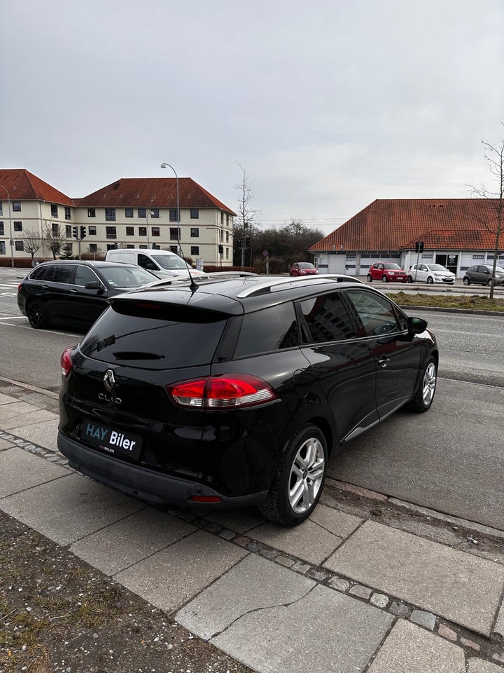 Renault Clio IV 0,9 TCe 90 Zen Sport Tourer 5d