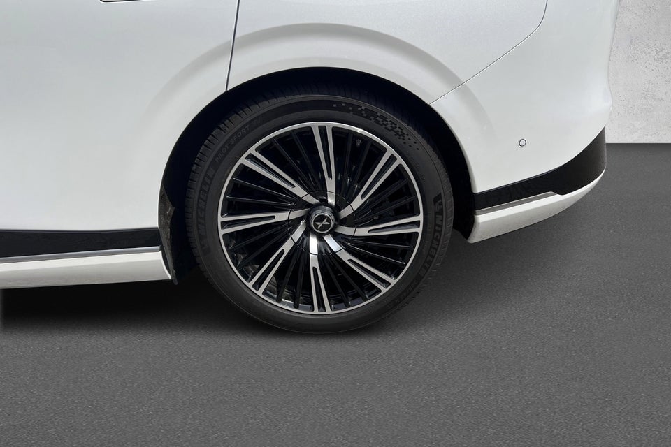 Xpeng G9 Performance 5d