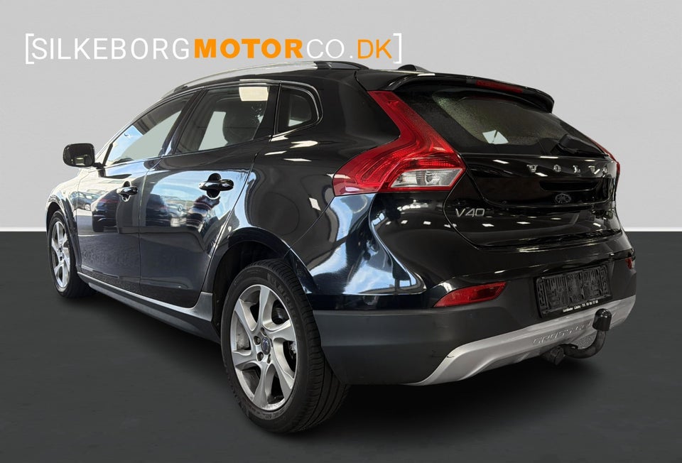 Volvo V40 CC 1,6 D2 115 Kinetic 5d