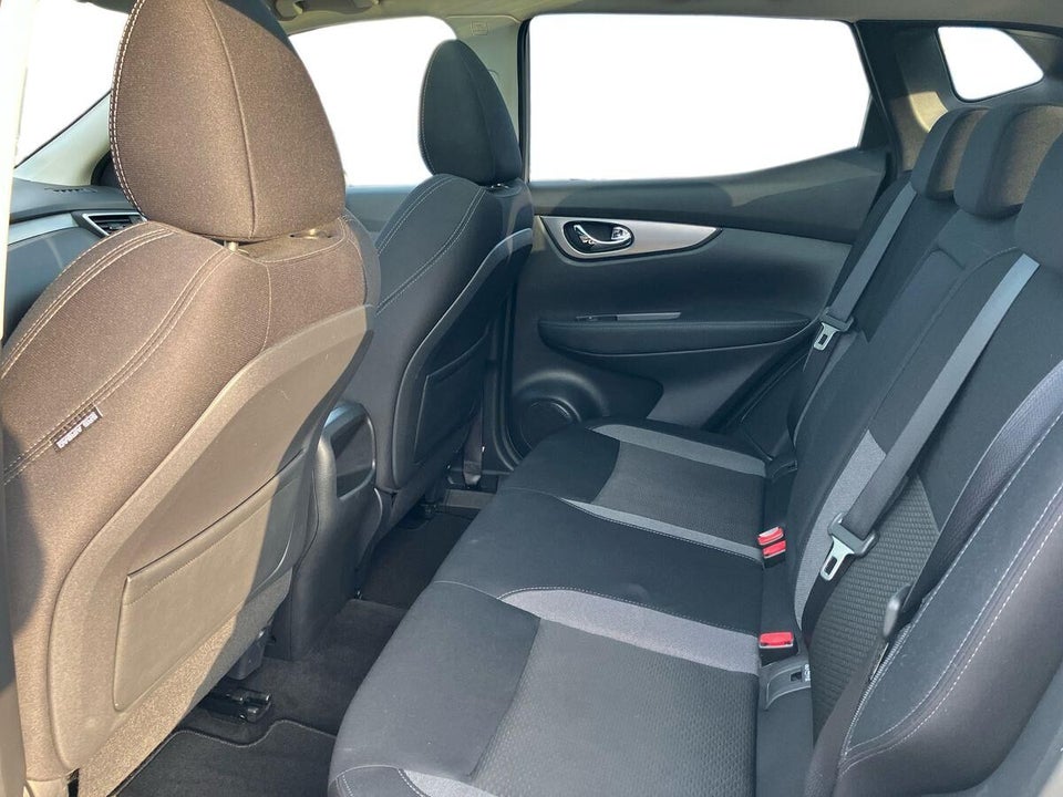 Nissan Qashqai 1,3 Dig-T 160 N-Connecta 5d