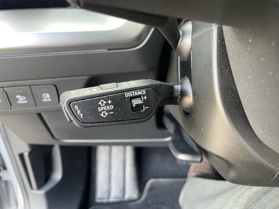 Audi Q4 e-tron 40 Attitude 5d