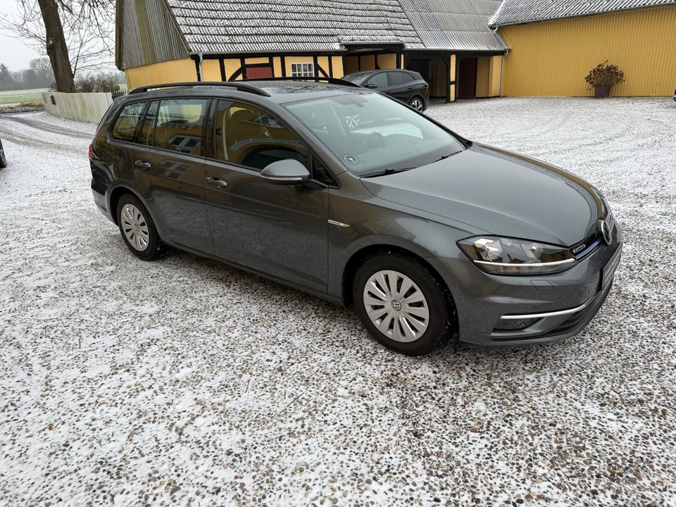 VW Golf VII 1,5 TSi 130 Comfortline DSG 5d