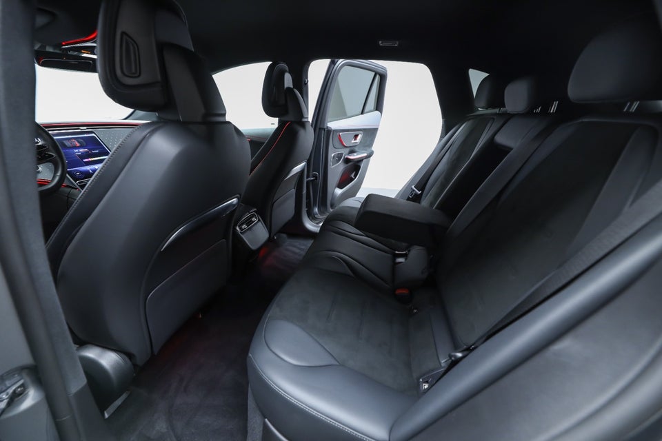 Mercedes EQE350 SUV AMG Advance Plus 4Matic 5d