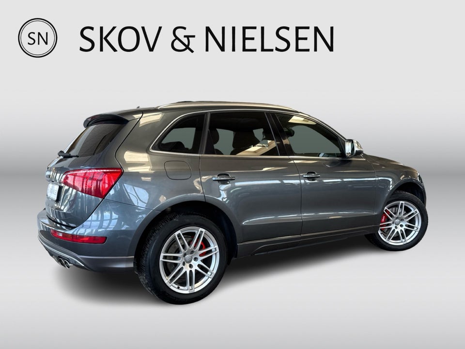 Audi Q5 3,0 TDi 240 quattro S-tr. 5d