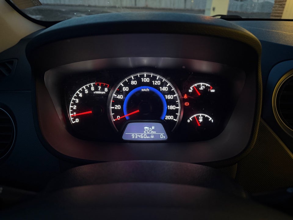 Hyundai i10 1,0 Trend 5d