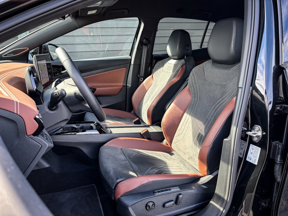 VW ID.5 77 Style 5d