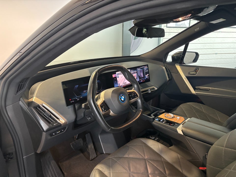 BMW iX xDrive50 Sport 5d