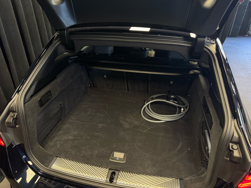 BMW i5 eDrive40 Touring M-Sport Pro 5d