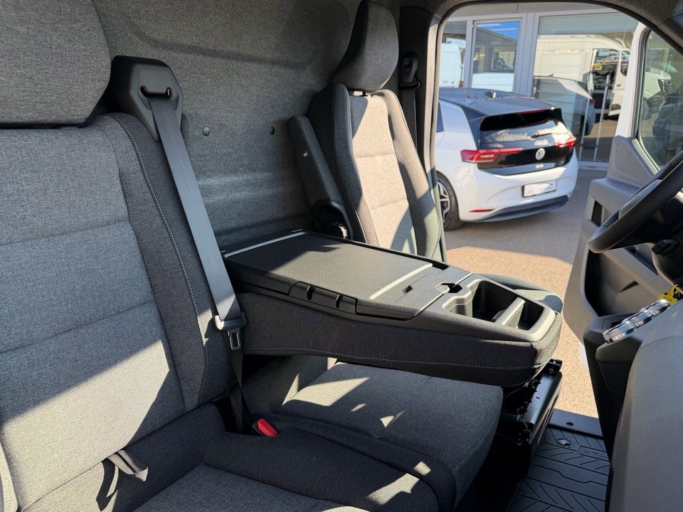 Nissan Interstar 87 L3H2 N-Connecta Van
