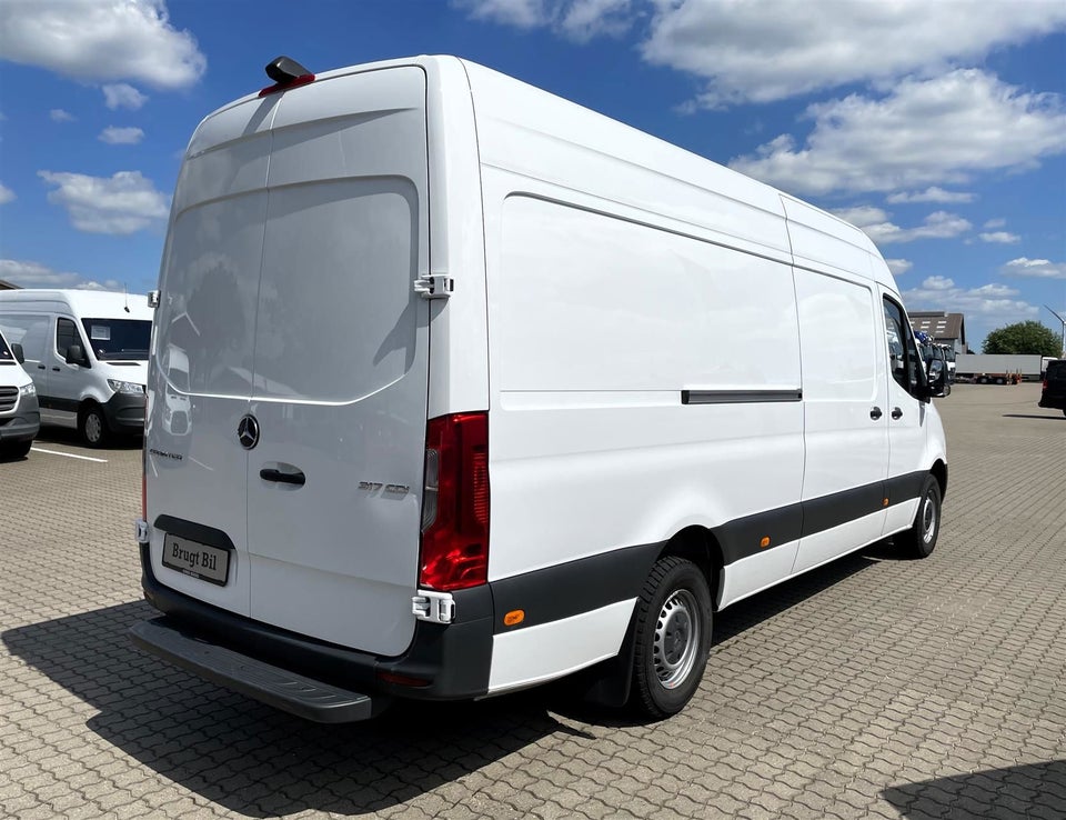 Mercedes Sprinter 317 2,0 CDi A3 Kassevogn aut. RWD