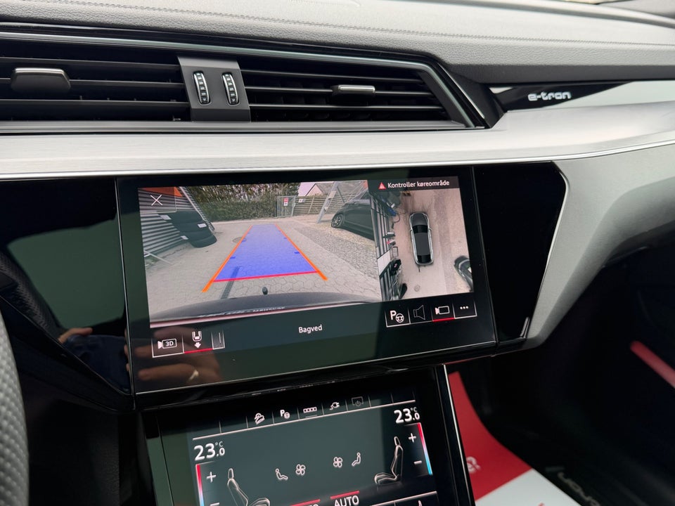 Audi Q8 e-tron 55 S-line Sportback quattro 5d