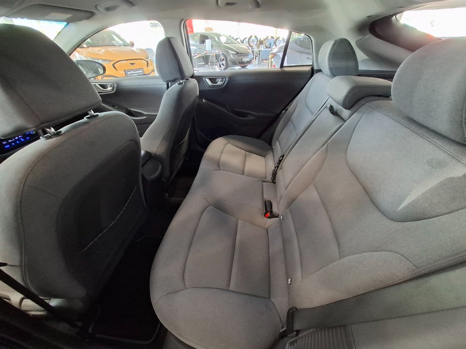 Hyundai Ioniq 1,6 PHEV Trend DCT 5d