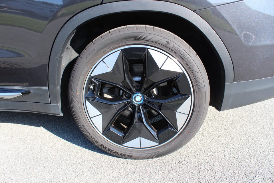 BMW iX3 Charged Plus 5d