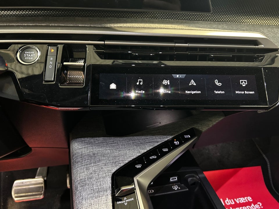 Peugeot e-5008 77 GT 7prs 5d