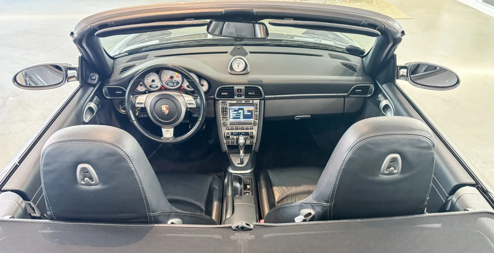 Porsche 911 Carrera S 3,8 Cabriolet Tiptr. 2d