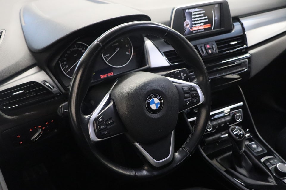 BMW 218d 2,0 Active Tourer 5d