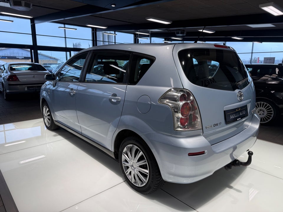 Toyota Corolla Verso 1,8 Terra MMT 7prs 5d