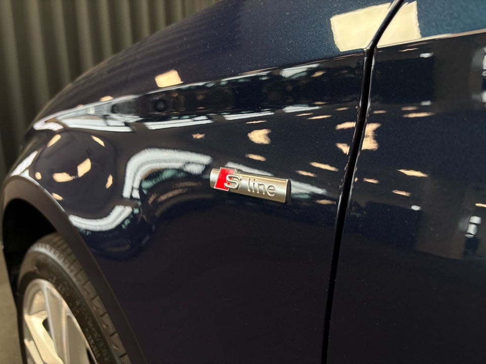 Audi A3 35 TFSi Sport Limited plus Cabriolet S-tr. 2d