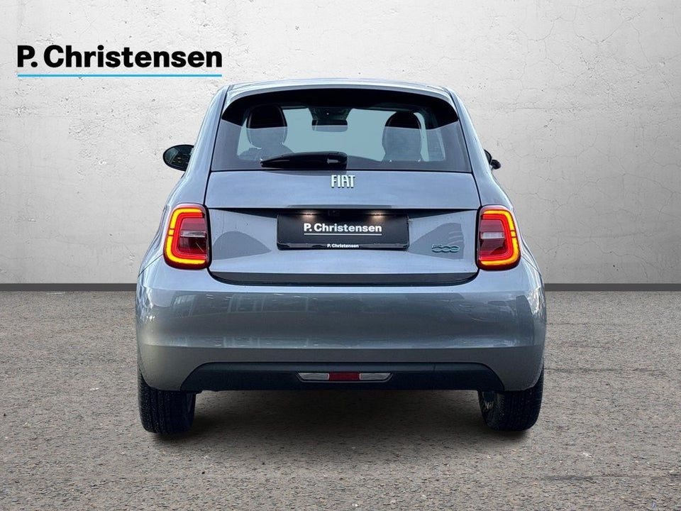 Fiat 500e 42 Icon Sky 3d