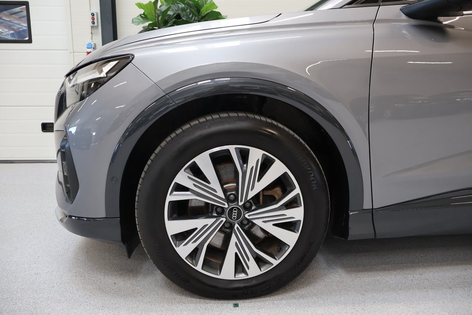 Audi Q4 e-tron 45 Progress Sportback 5d