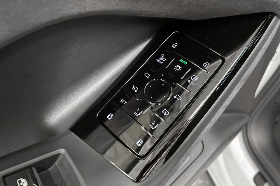 Audi Q6 e-tron Ultra quattro 5d