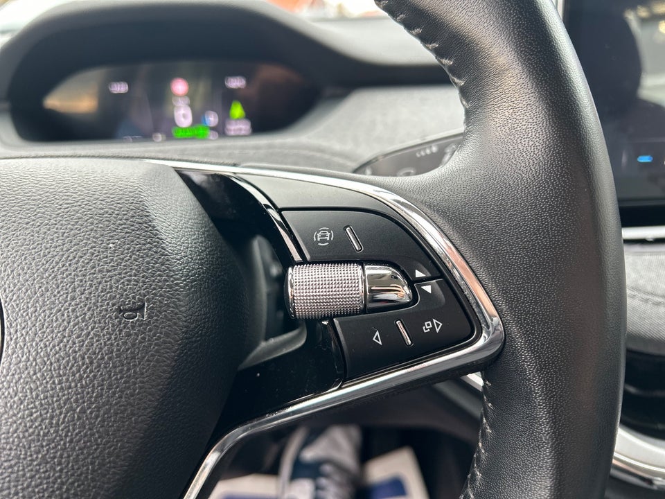 Skoda Enyaq 60 iV Loft 5d
