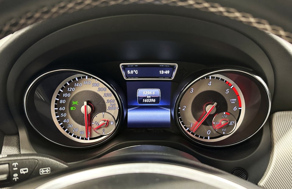 Mercedes GLA200 2,2 CDi 5d