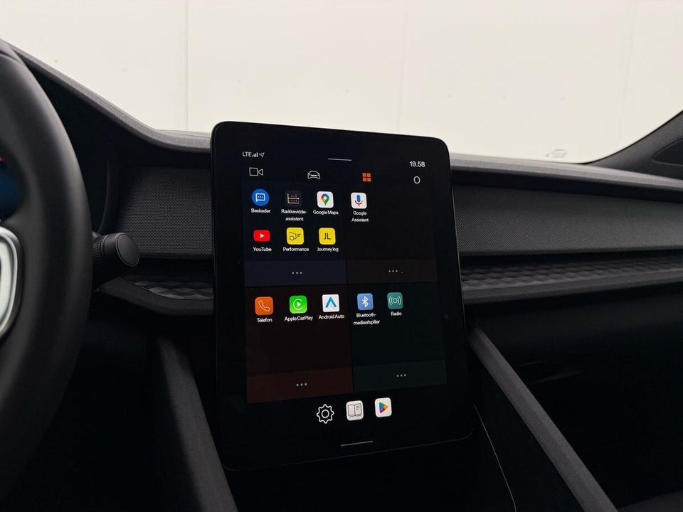 Polestar 2 Standard Range 5d