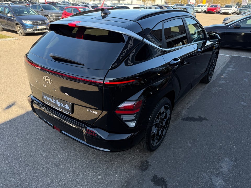 Hyundai Kona 64 EV Ultimate 5d