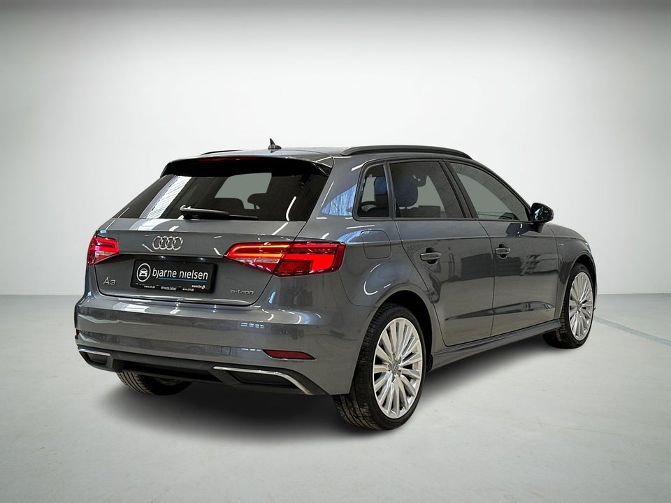 Audi A3 1,4 e-tron Sport Sportback S-tr. 5d