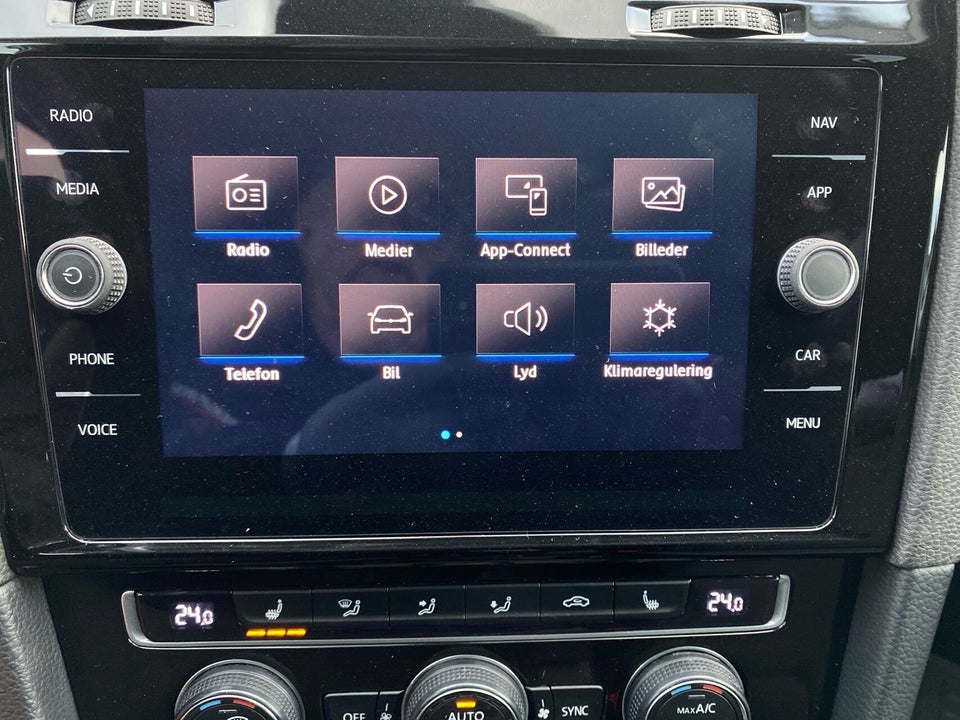 VW Golf VII 1,6 TDi 105 Comfortline BMT 5d