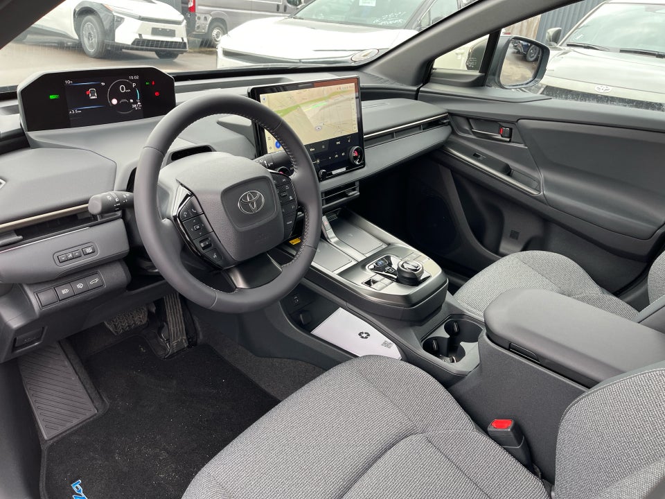 Toyota bZ4X 73 Active 5d